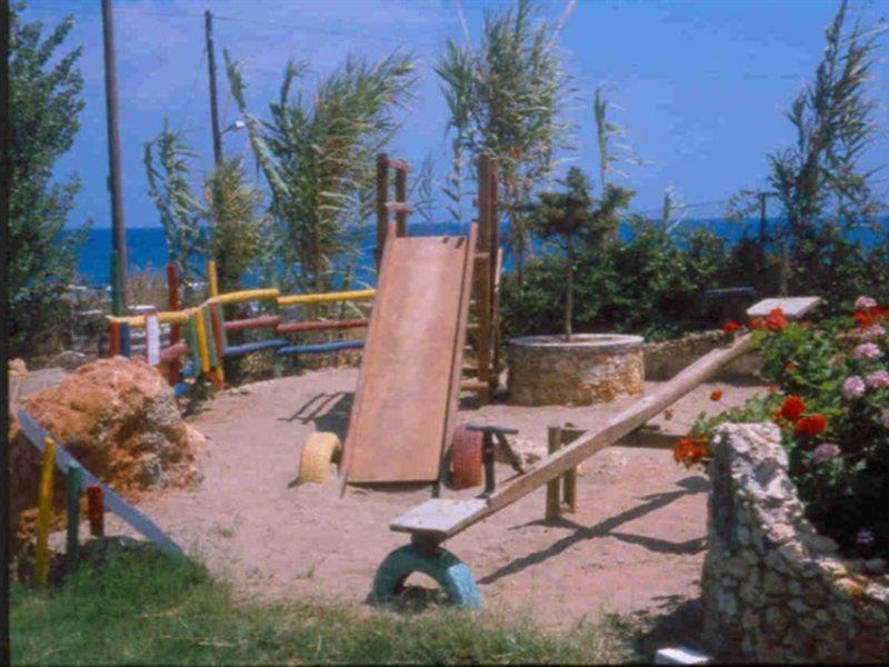 Iliostasi Beach Apartments Hersonissos  Exterior foto